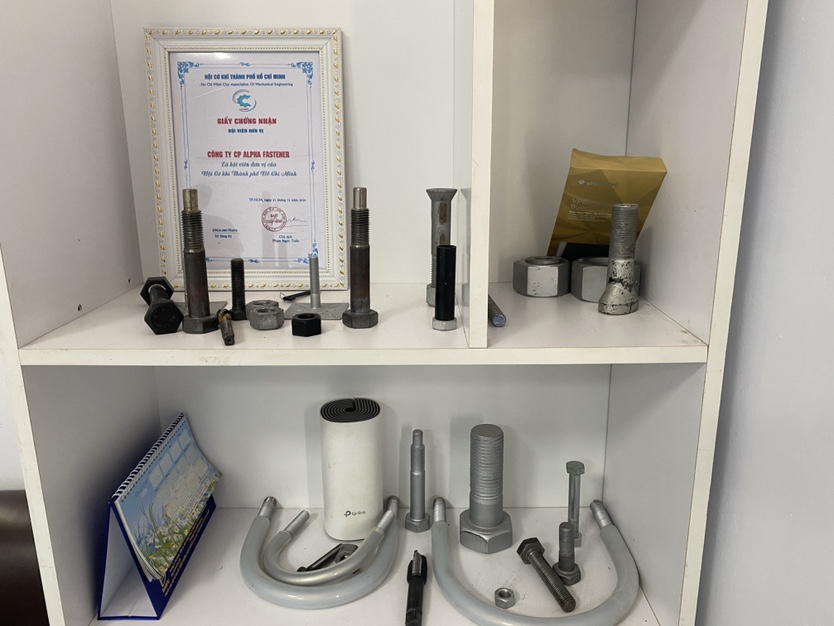 Sample shelf 2.JPG